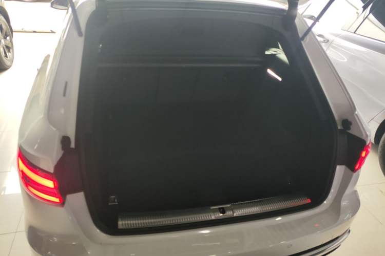 Used Audi A4 2020 Avant Futurist 40 TFSI Luxury Dynamic Model Trunk