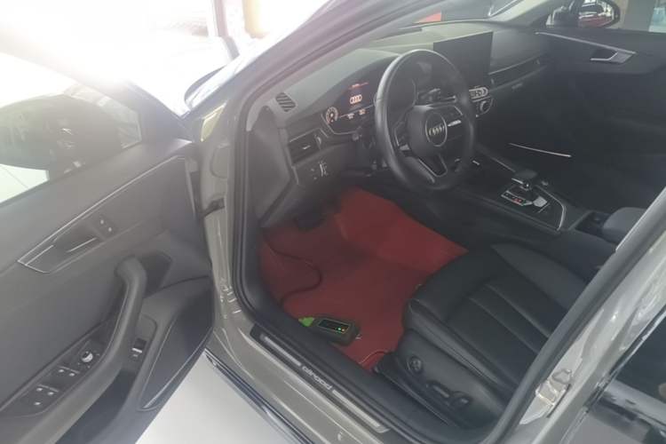 Used Audi A4 2021 allroad quattro Explorer Driver Seat