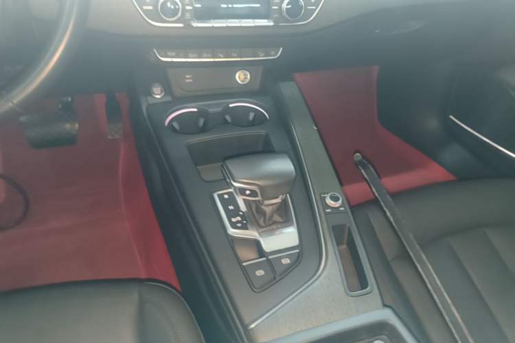 Used Audi A4 2021 allroad quattro Explorer Gear Lever