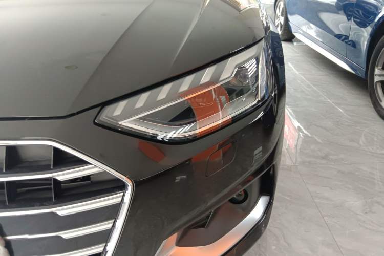 Used Audi A4 2021 Avant Avant-garde 40 TFSI Stylish and Elegant Model Left Front Headlight