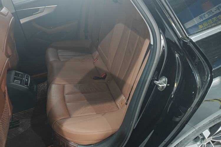 Used Audi A4 2021 Avant Avant-garde 40 TFSI Stylish and Elegant Model Left Rear Seat
