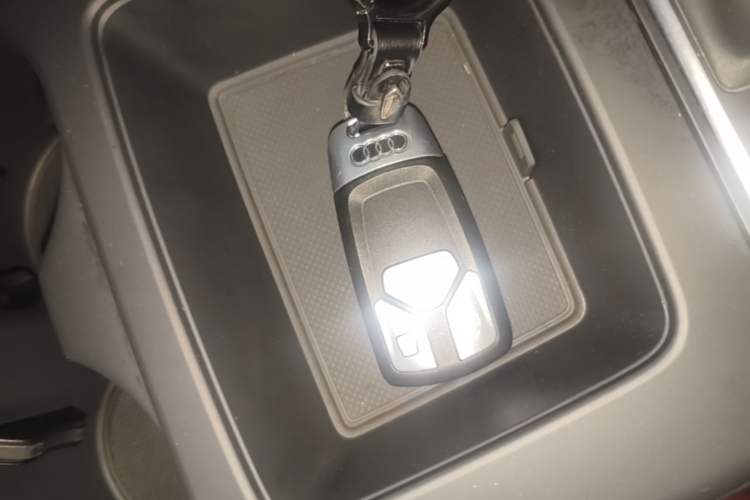 Used Audi A4 2021 allroad quattro Explorer Vehicle Key