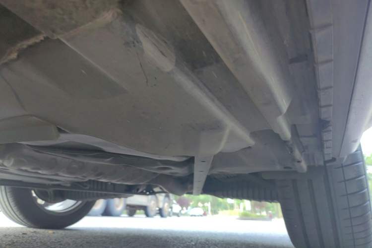 Used Audi A4 2021 allroad quattro Explorer Chassis Rear Left