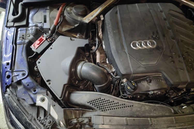 Used Audi A4 2021 Avant Futurist 40 TFSI Stylish and Dynamic Model Engine Bay Right