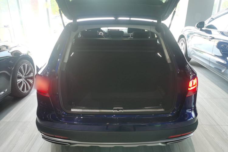 Used Audi A4 2021 allroad quattro Explorer Trunk