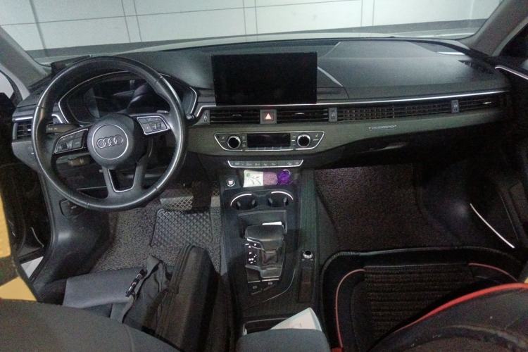 Used Audi A4 2021 allroad quattro Explorer Center Console