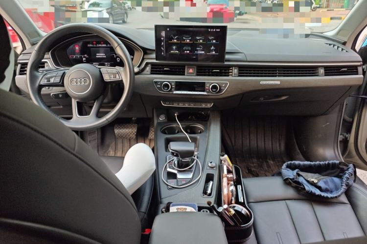 Used Audi A4 2021 allroad quattro Explorer Center Console