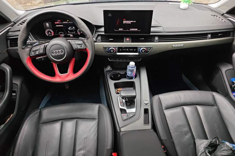 Used Audi A4 2021 allroad quattro Explorer Center Console