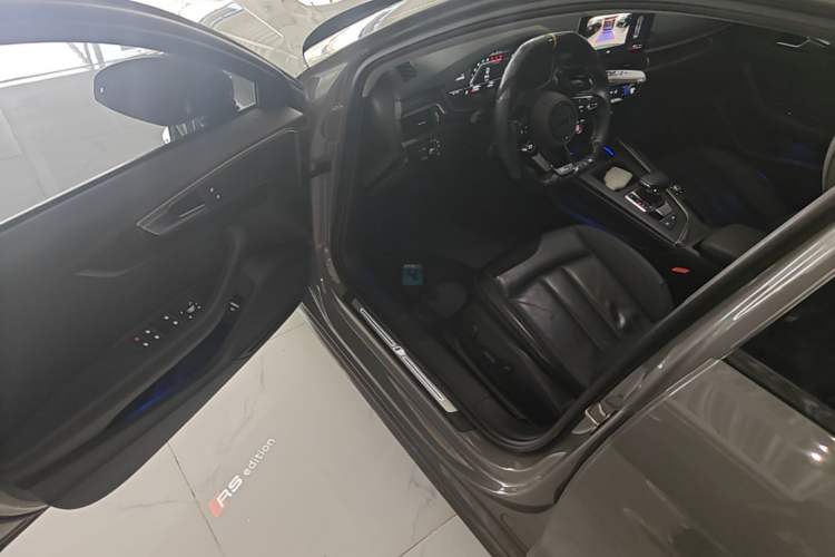 Used Audi A4 2021 Avant 40 TFSI Pioneer Star Edition Driver Seat