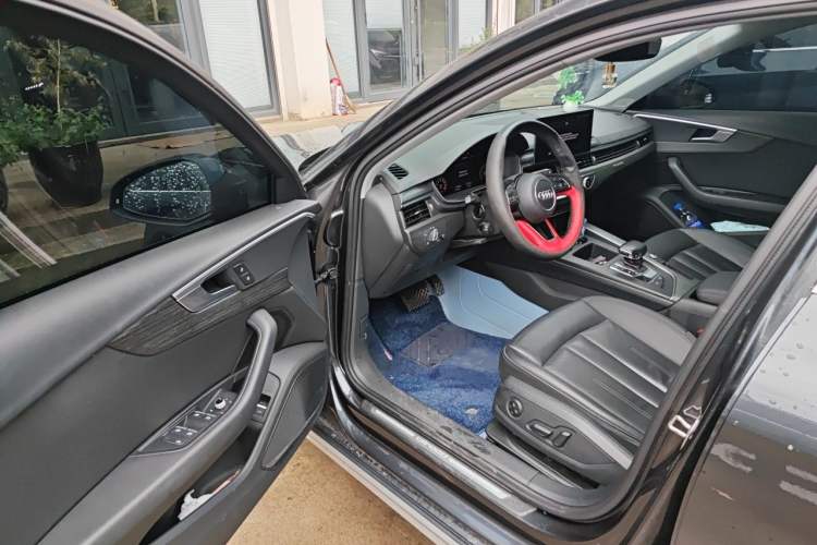 Used Audi A4 2021 allroad quattro Explorer Driver Seat