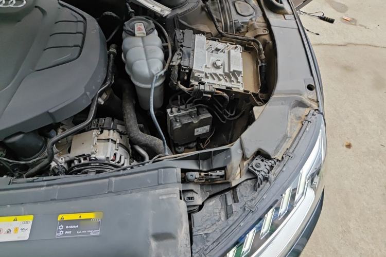 Used Audi A4 2021 allroad quattro Explorer Engine Bay Left