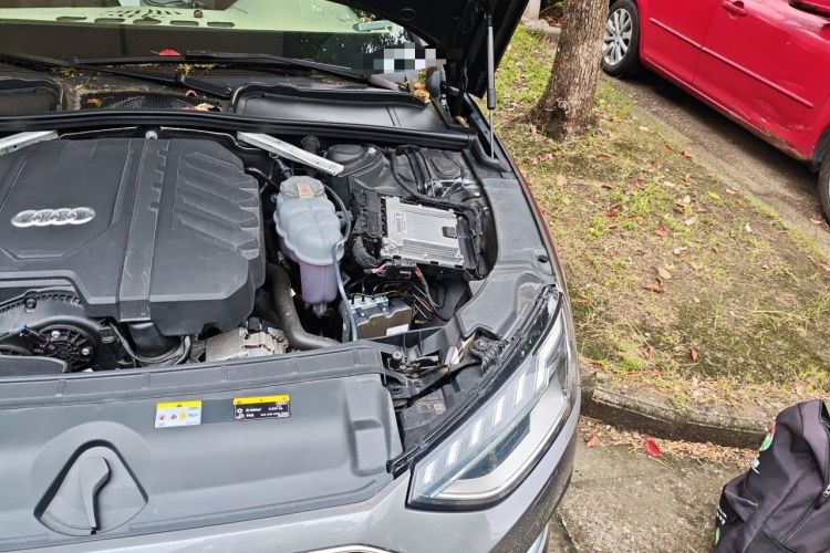 Used Audi A4 2021 Avant Avant-garde 40 TFSI Stylish and Elegant Model Engine Bay Left