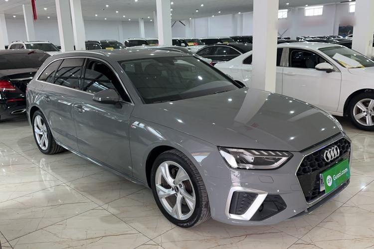 Used Audi A4 2021 Avant Futurist 40 TFSI Stylish and Dynamic Model Exterior 2