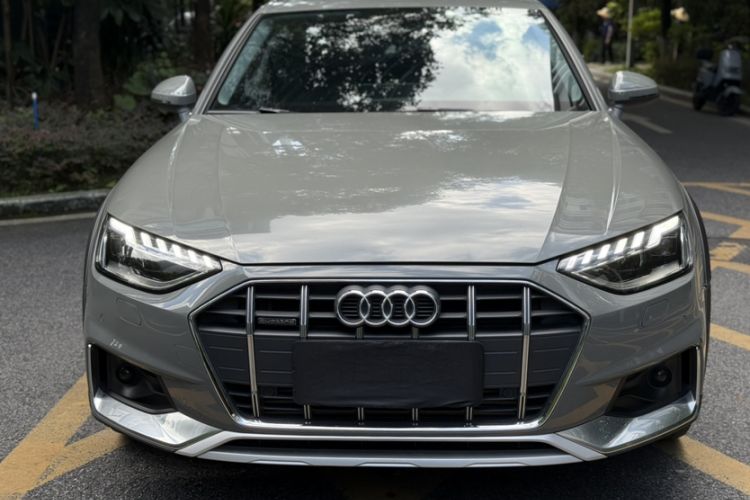 Used Audi A4 2021 allroad quattro Explorer Exterior 2