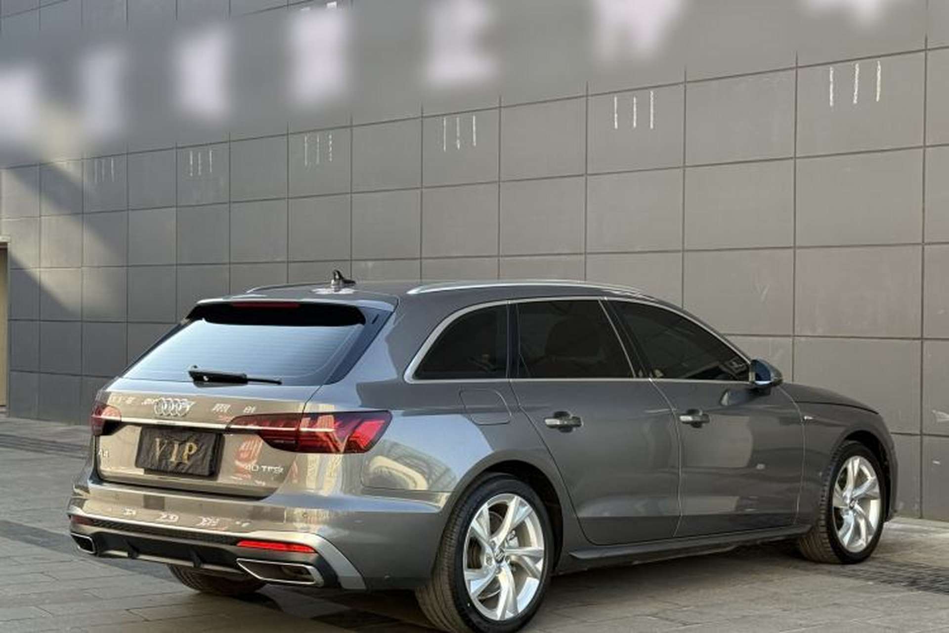 Used Audi A4 2021 Avant Futurist 40 TFSI Stylish and Dynamic Model Exterior 4