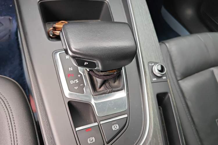 Used Audi A4 2021 allroad quattro Explorer Gear Lever
