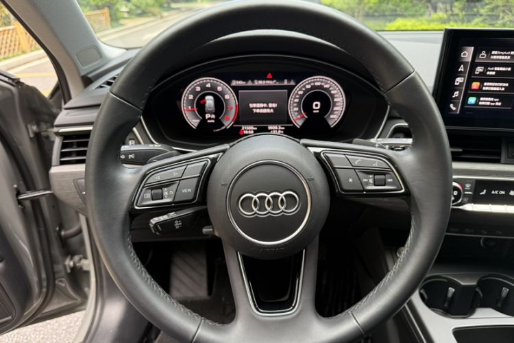 Used Audi A4 2021 allroad quattro Explorer Interior 6