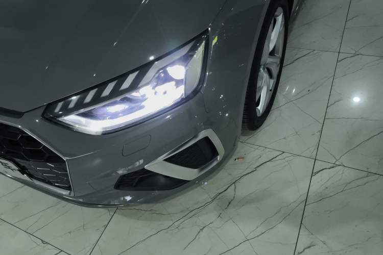 Used Audi A4 2021 Avant Futurist 40 TFSI Stylish and Dynamic Model Left Front Headlight