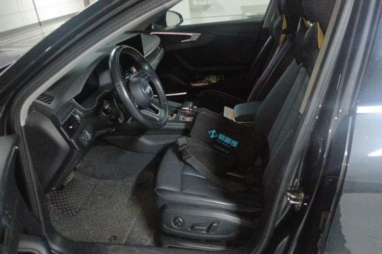 Used Audi A4 2021 allroad quattro Explorer Left Front Seat