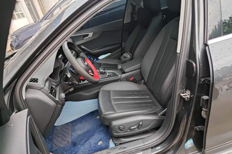 Used Audi A4 2021 allroad quattro Explorer Left Front Seat