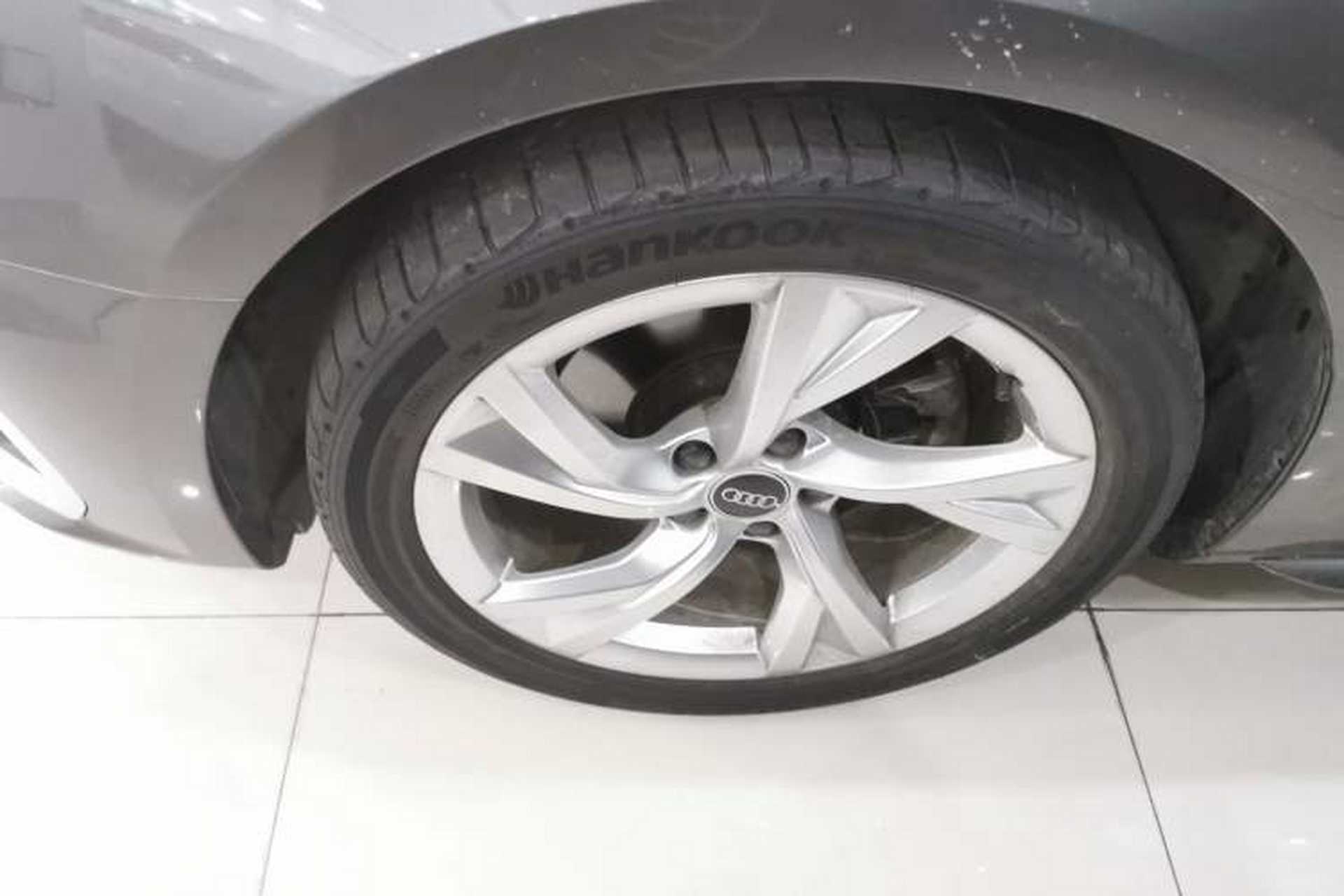Used Audi A4 2021 Avant Futurist 40 TFSI Stylish and Dynamic Model Left Front Wheel Hub