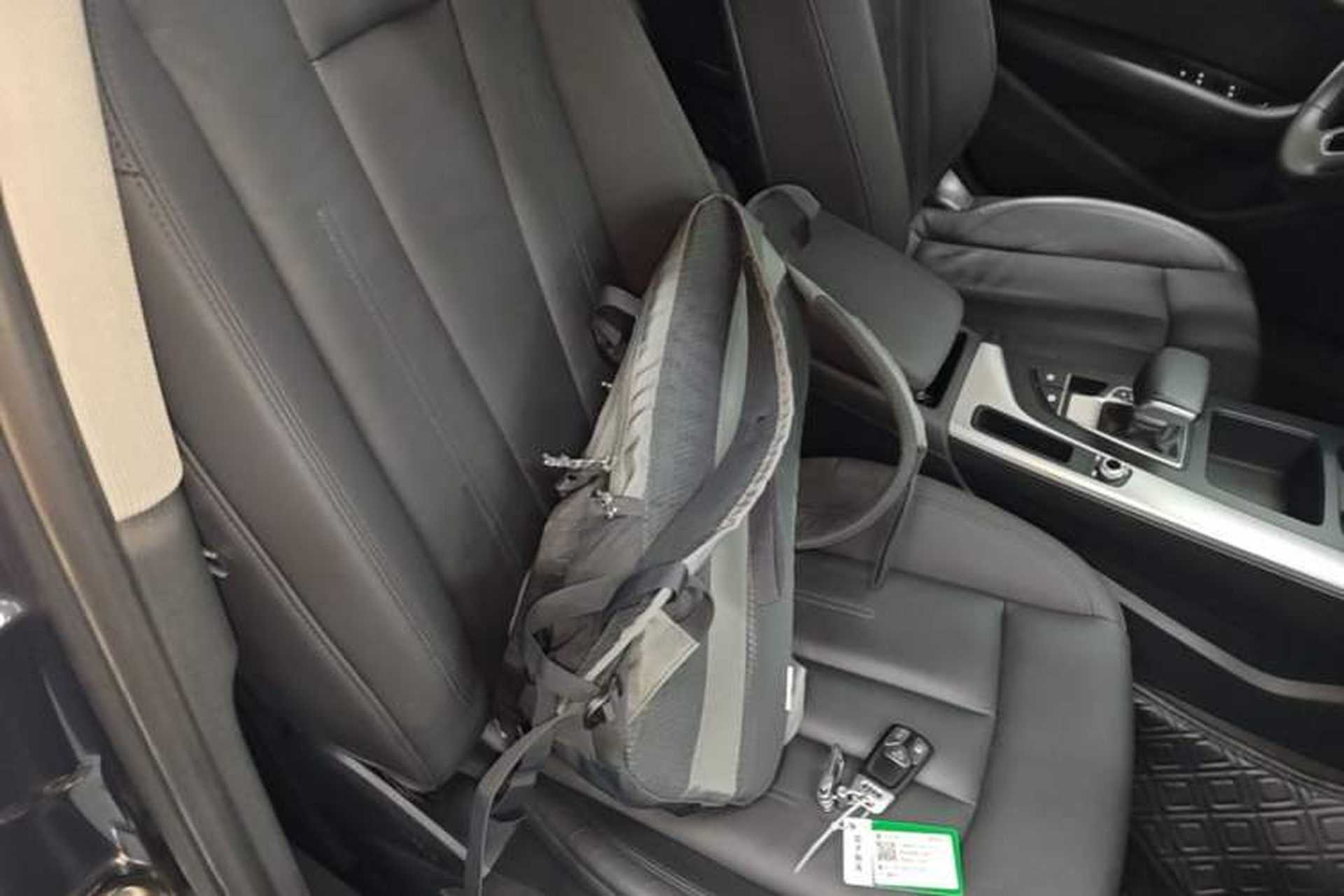 Used Audi A4 2021 Avant Avant-garde 40 TFSI Stylish and Elegant Model Right Front Seat