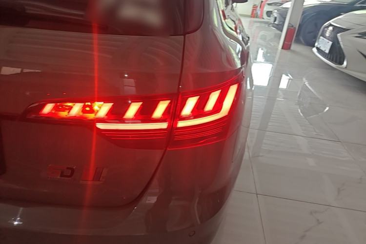 Used Audi A4 2021 Avant 40 TFSI Pioneer Star Edition Right Rear Taillight
