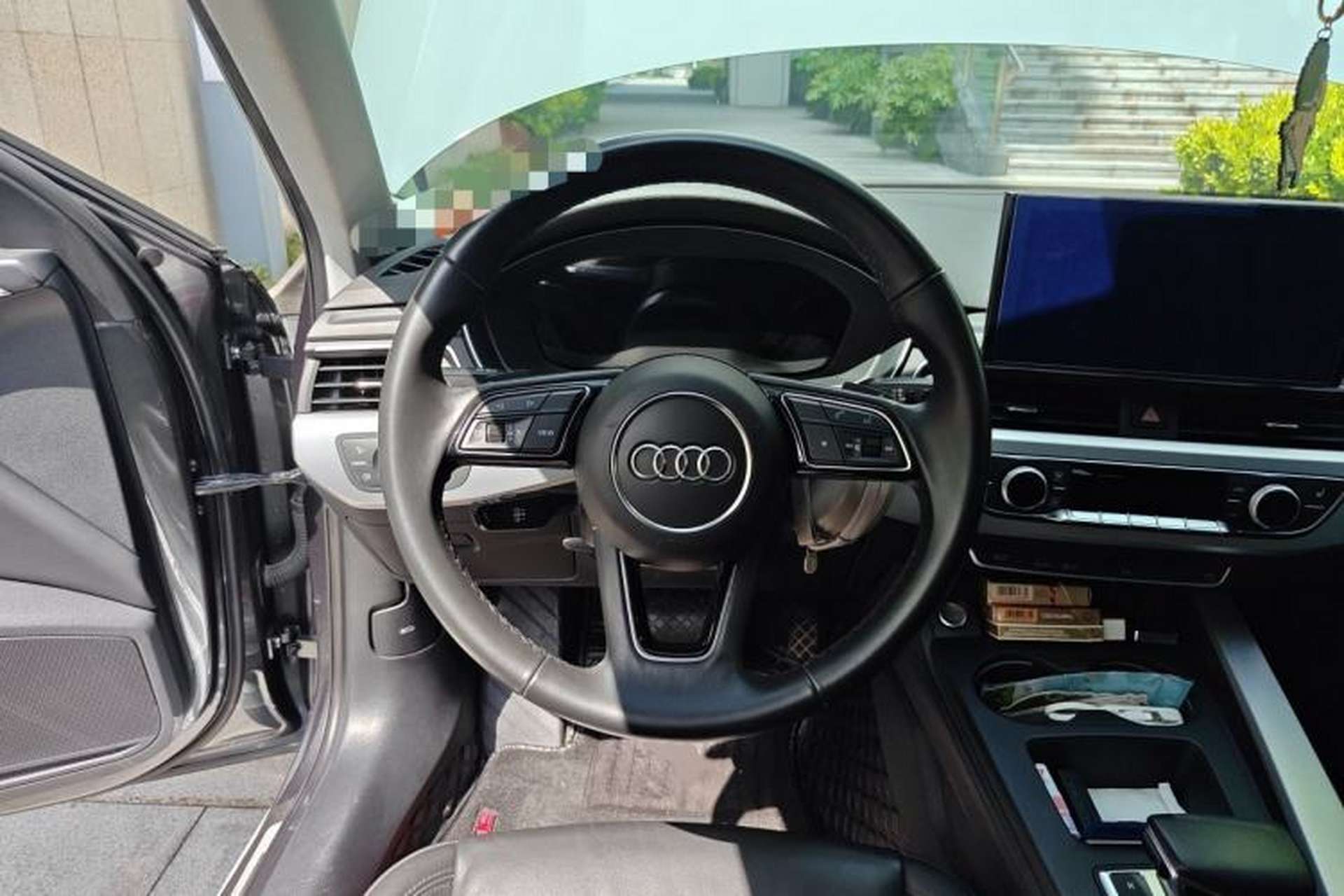 Used Audi A4 2021 Avant Futurist 40 TFSI Stylish and Dynamic Model Steering Wheel
