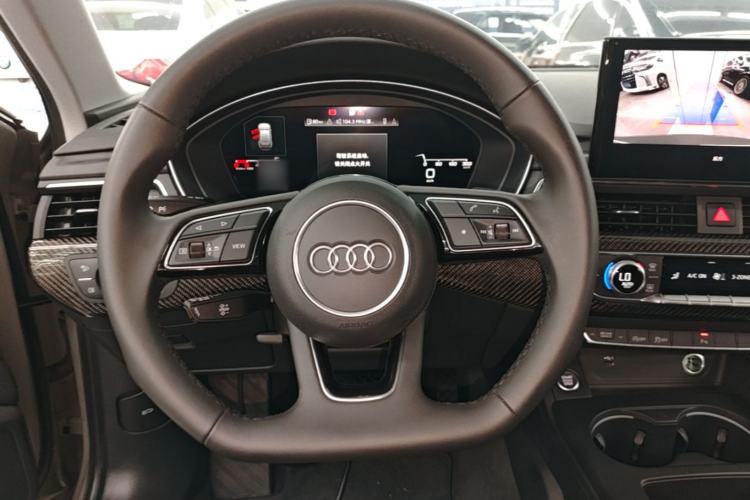 Used Audi A4 2021 Avant 40 TFSI Pioneer Star Edition Steering Wheel