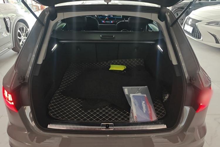 Used Audi A4 2021 Avant 40 TFSI Pioneer Star Edition Trunk