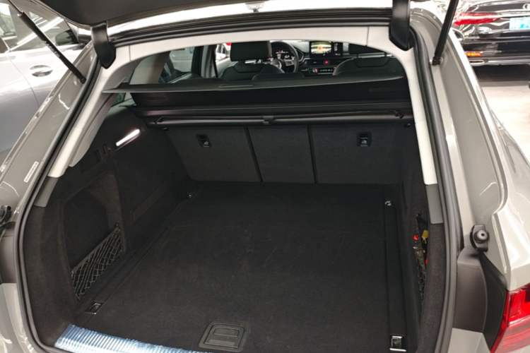 Used Audi A4 2021 Avant 40 TFSI Pioneer Star Edition Trunk