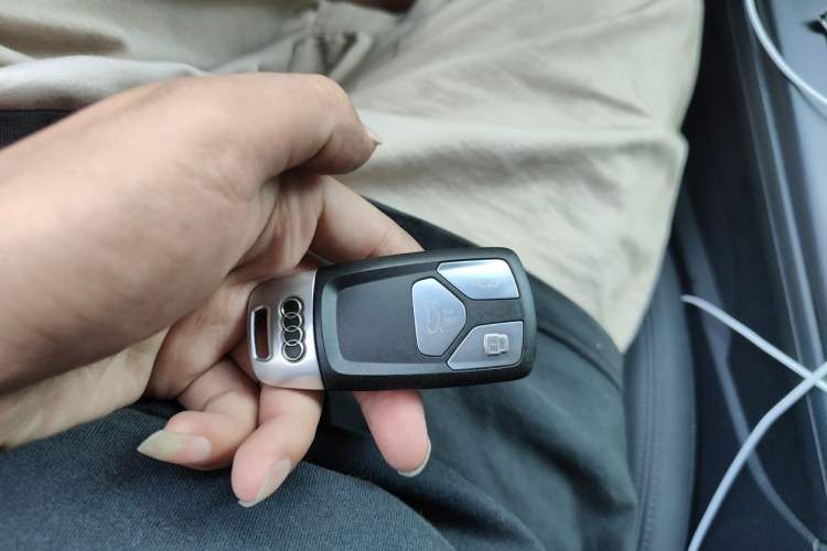 Used Audi A4 2021 allroad quattro Explorer Edition Vehicle Key