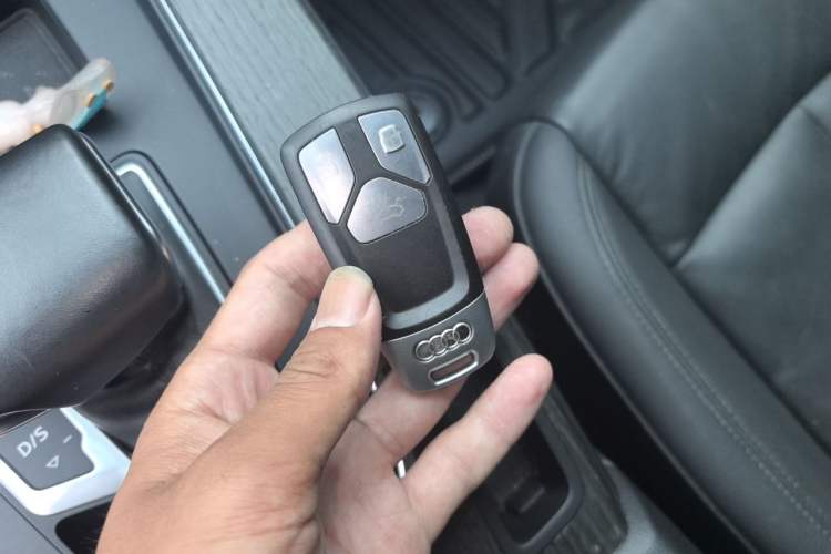 Used Audi A4 2021 allroad quattro Explorer Vehicle Key