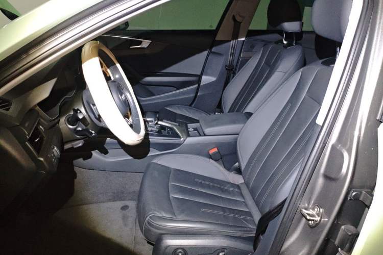 Used Audi A4 2021 allroad quattro Explorer Left Front Seat