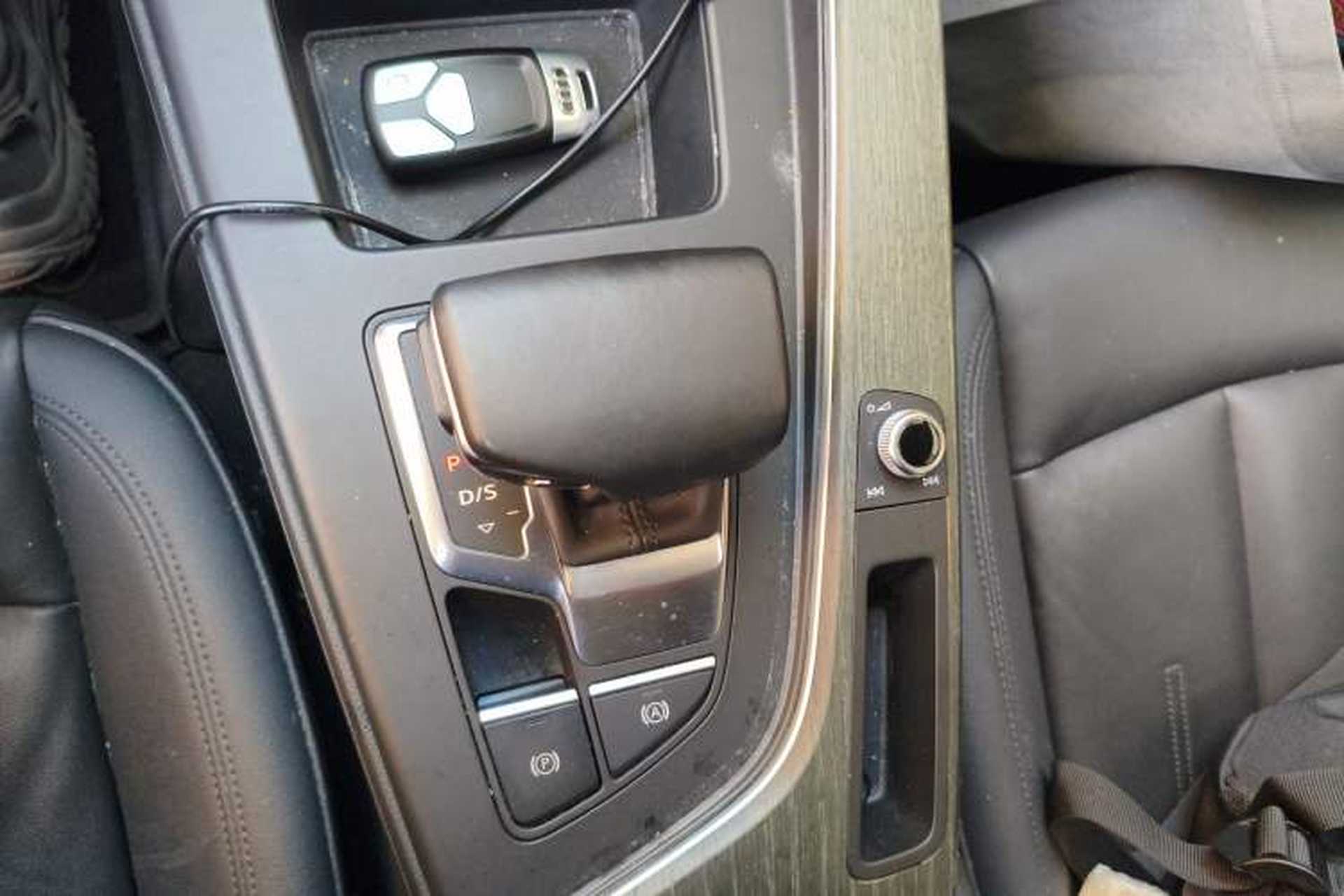 Used Audi A4 2021 allroad quattro Explorer Gear Lever