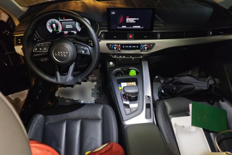 Used Audi A4 2021 Avant Avant-garde 40 TFSI Stylish and Elegant Model Center Console