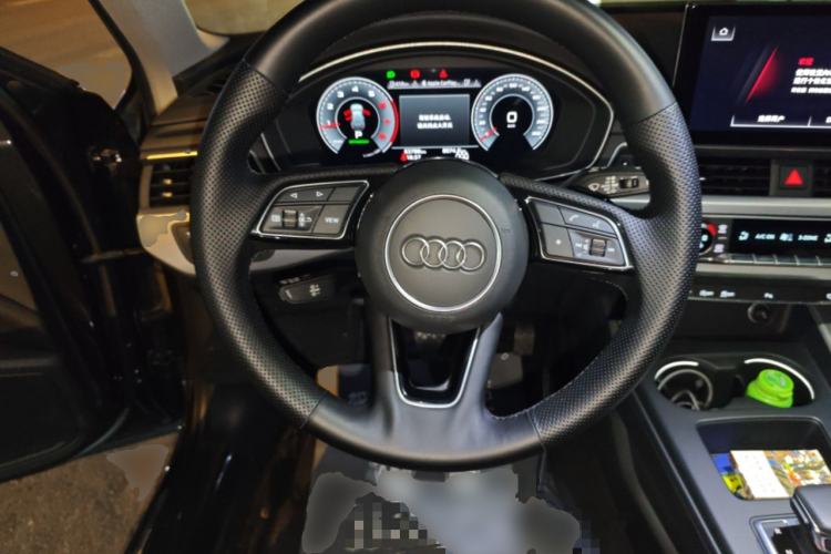 Used Audi A4 2021 Avant Avant-garde 40 TFSI Stylish and Elegant Model Steering Wheel