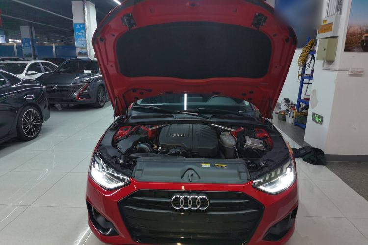 Used Audi A4 2021 Avant Avant-garde 40 TFSI Stylish and Elegant Model Engine Bay