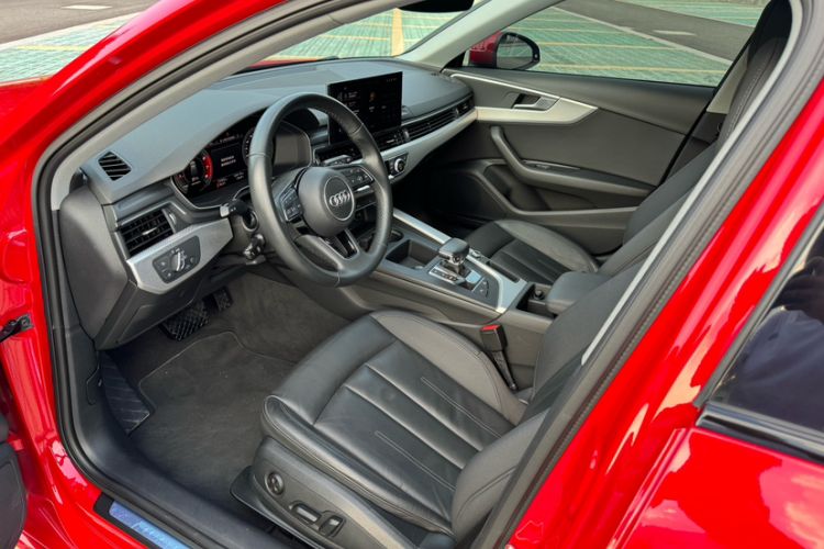 Used Audi A4 2021 Avant Avant-garde 40 TFSI Stylish and Elegant Model Interior 12