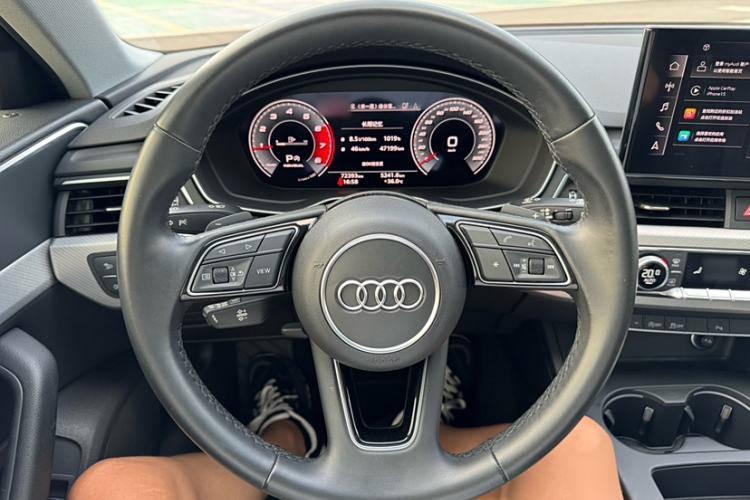 Used Audi A4 2021 Avant Avant-garde 40 TFSI Stylish and Elegant Model Interior 15
