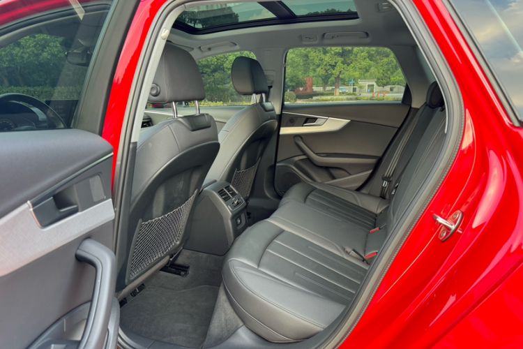 Used Audi A4 2021 Avant Avant-garde 40 TFSI Stylish and Elegant Model Interior 5