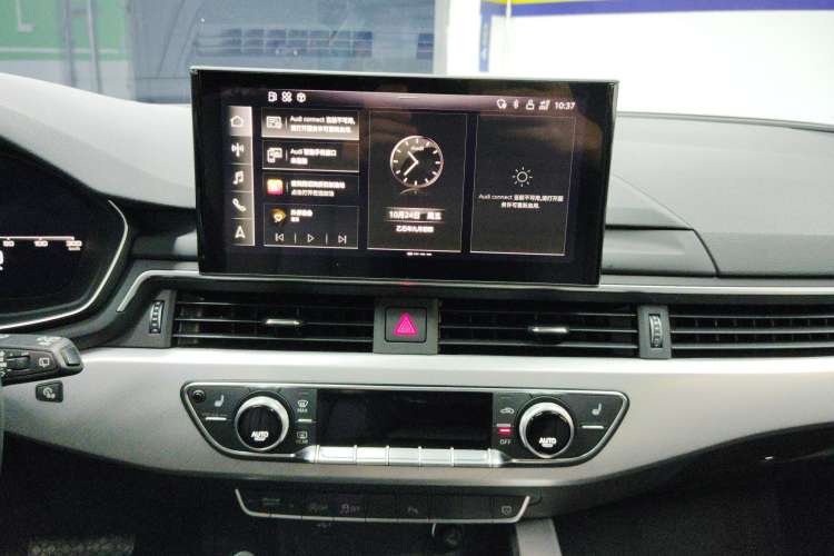 Used Audi A4 2021 Avant Futurist 40 TFSI Stylish and Dynamic Model Audio And AC Panel