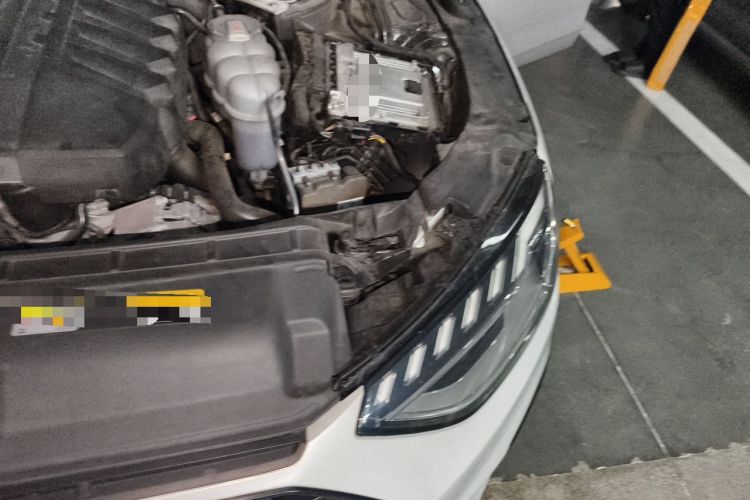 Used Audi A4 2021 Avant 40 TFSI Pioneer Star Edition Engine Bay Left
