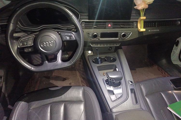 Used Audi A4 2021 allroad quattro Explorer Center Console