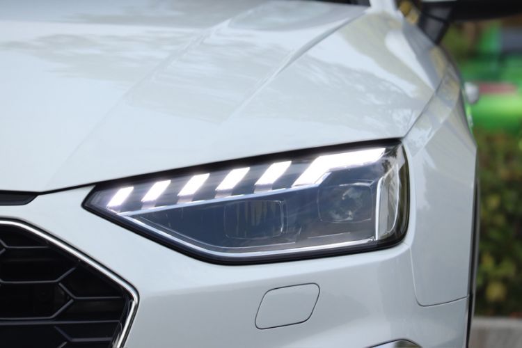 Used Audi A4 2021 Avant Futurist 40 TFSI Stylish and Dynamic Model Exterior 3