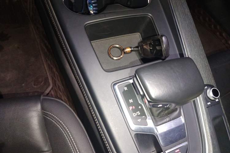 Used Audi A4 2021 allroad quattro Explorer Gear Lever