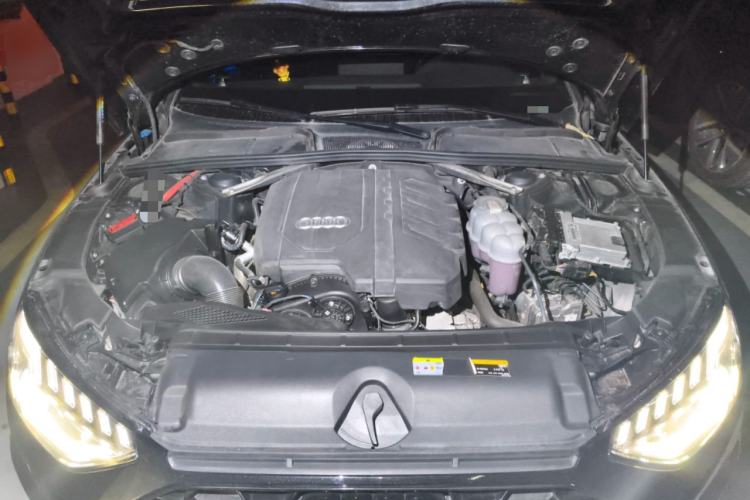 Used Audi A4 2022 Avant 40 TFSI Fashion Dynamic Model Engine Bay