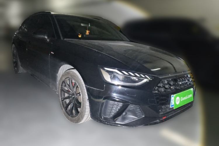 Used Audi A4 2022 Avant 40 TFSI Fashion Dynamic Model Front Right 45 Deg