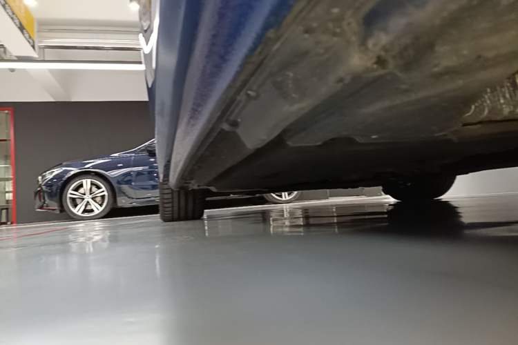 Used Audi A4 2022 Avant 40 TFSI Luxury Dynamic Model Left Side Sill