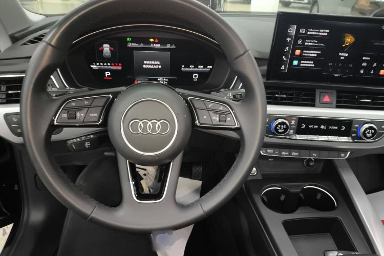 Used Audi A4 2022 Avant 40 TFSI Fashion Dynamic Model Steering Wheel